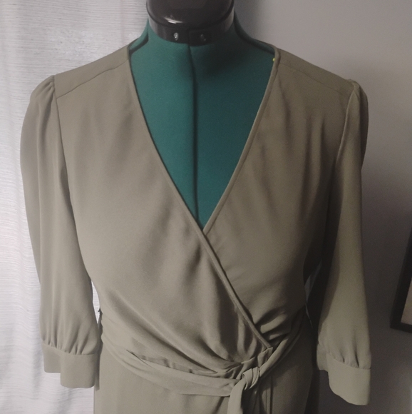 Bar III Asymmetrical Wrap-Style Dress in Olive Green, Sz 12 - Picture 7 of 13